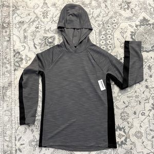 NWT Old Navy Two-Tone Mesh Performance Pullover Hoodie for Boys